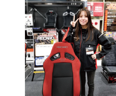 フロアスタッフ