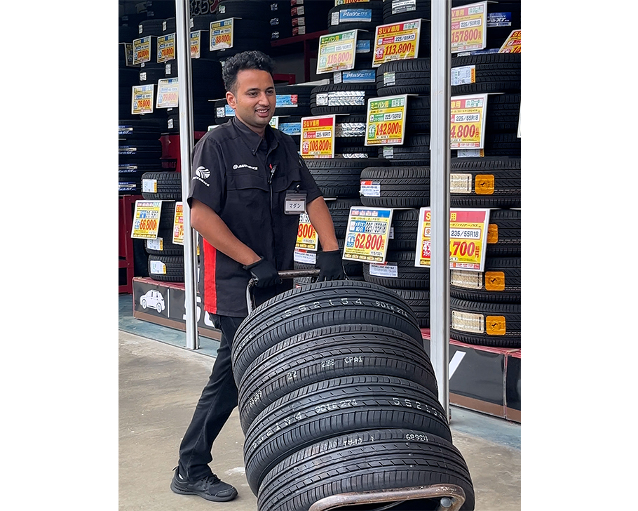 フロアスタッフのイメージ画像