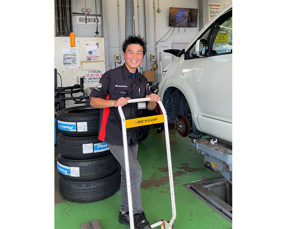 フロアスタッフのイメージ画像